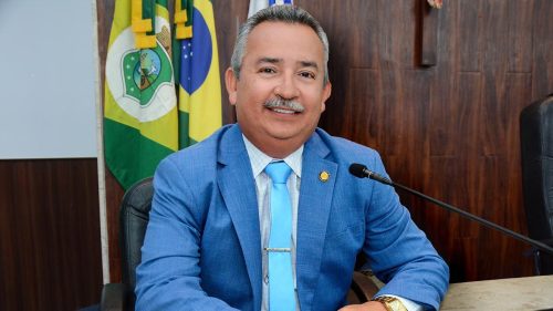 Foto: SOLENIDADE: Câmara Municipal de Fortaleza outorga Título de Cidadão Fortalezense ao Vereador Luiz Sérgio