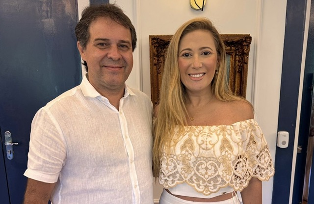 Foto: Encontro petista: Liliane Araújo se reúne com o prefeito Evandro Leitão para tratar de pautas estratégicas para Fortaleza