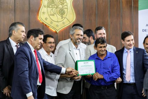 Foto: Governo do Ceará investe R$ 22,5 milhões para a construção de sistema de abastecimento em 11 municípios