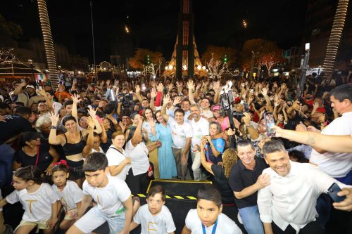 Foto: Programa FORtaleCE, parceria do Governo do Ceará e Prefeitura de Fortaleza, é lançado na requalificação da Praça do Ferreira