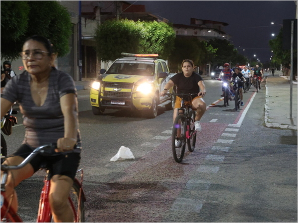 Foto: Entrega da Ciclofaixa marca avanço na mobilidade urbana de Limoeiro do Norte