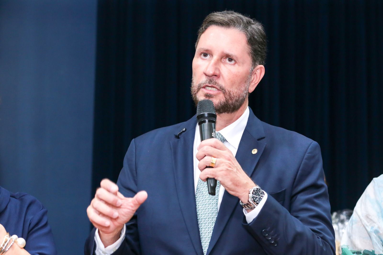 Foto: Presidente Romeu Aldigueri anuncia o maior programa de estágio da Alece: o que muda com as 500 novas vagas?