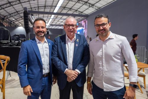 Foto: Presidente da FIEC participa de inauguração do Polo Automotivo do Ceará, que estreia produção de modelos elétricos da GM em Horizonte