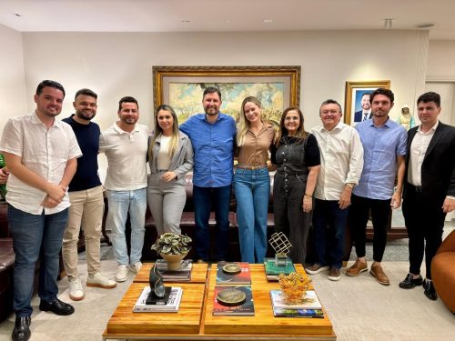 Foto: União política em curso? Reunião liderada por Romeu Aldigueri redesenha futuro de Pires Ferreira?