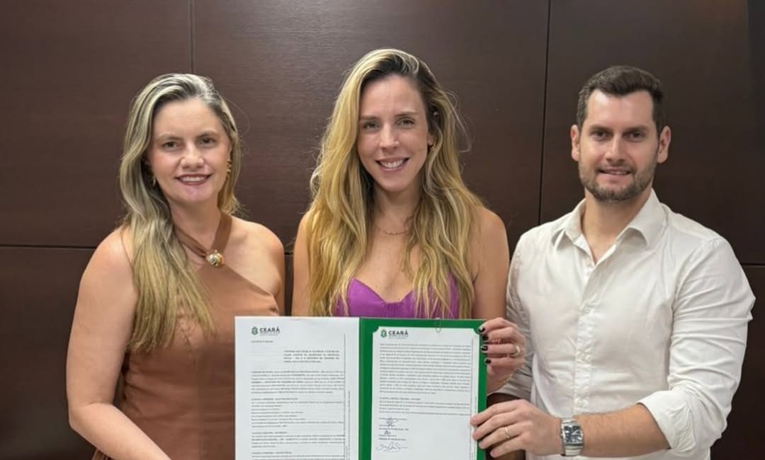 Foto: Prefeita de Limoeiro do Norte, Dilmara Amaral anuncia convênio com o Estado para construção de CEI e CRAS