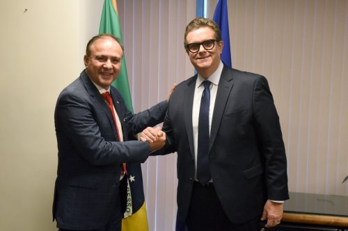 Foto: Deputado Roberio Monteiro articula melhorias para o INSS de Acaraú em audiência em Brasília