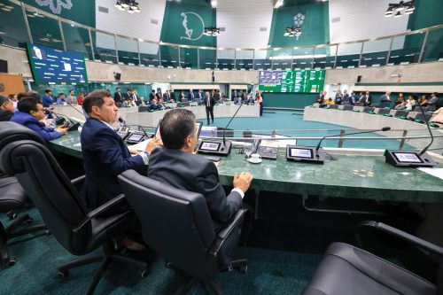 Foto: Alece aprova melhorias e ajustes em carreiras de servidores do Poder Executivo, entre outras matérias