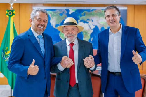 Foto: Governador Elmano de Freitas vai a Brasília, acerta agenda com Lula e tenta fechar chapa para 2026