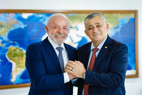 Foto: Guimarães assume ministério e redesenha jogo político no Ceará e em Brasília