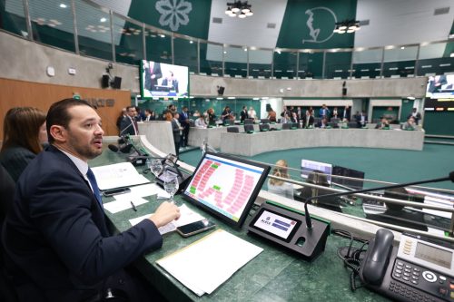 Foto: Alece fortalece combate ao crime com novo projeto sobre veículos apreendidos no Ceará