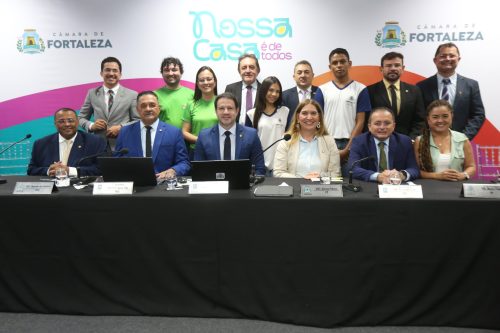 Foto: Presidente Leo Couto leva Câmara de Fortaleza para dentro dos bairros e promove mutirão de serviços na Regional 8