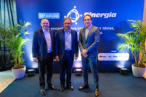 Foto: Com presença da FIEC, AECIPP promove 18ª edição do Sinergia, reunindo lideranças industriais em debate sobre os impactos da nova ordem geoeconômica
