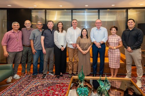 Foto: Em visita à FIEC, Condomínio Espiritual Uirapuru e Instituto Promover apresentam projetos institucionais em homenagem aos 25 anos da entidade