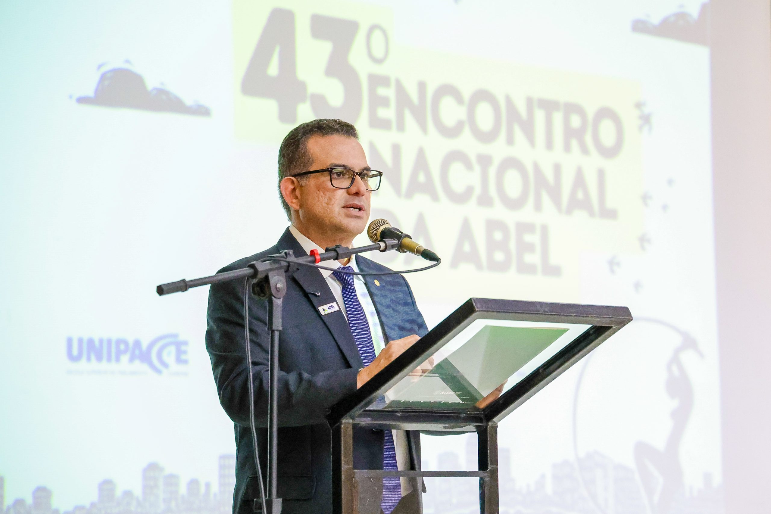 Foto: Palestra sobre mulheres em espaços de liderança marca abertura do 43º Encontro Nacional da Abel
