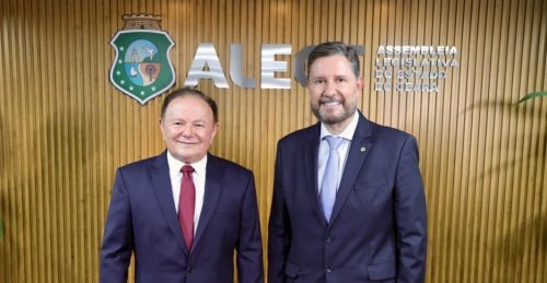 Foto: Presidente da Alece Romeu Aldigueri celebra homenagem a Raimundo Dias Almeida por geração de emprego e renda